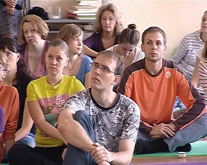 День йоги